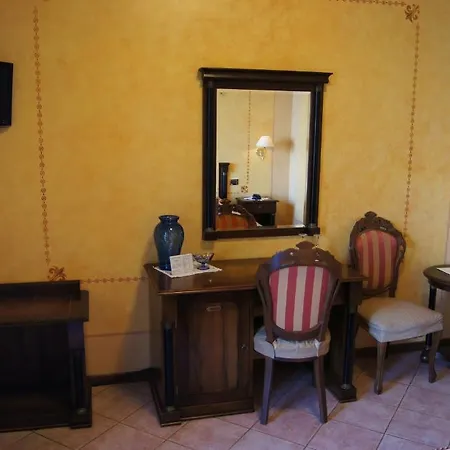 Otel Lugana Parco Al Sirmione