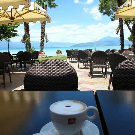 Otel Lugana Parco Al Sirmione