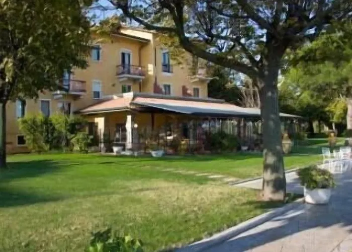 Ξενοδοχείο Lugana Parco Al 3*